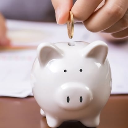 Ordena tu economía. Un cursillo de finanzas personales en ocho entregas que te invita a pensar en tu dinero para no preocuparte (tanto) por él