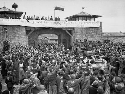 Supervivientes del campo de Mauthausen, el día de la liberación.