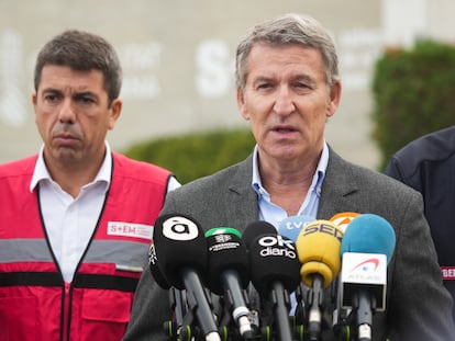 El presidente de la Generalitat Valenciana, Carlos Mazón y el presidente del PP, Alberto Núñez Feijóo, este jueves en Valencia.