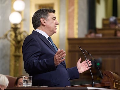 El diputado del PP José Antonio Bermúdez de Castro, en su defensa de la reforma del CIS, este martes en el Congreso.