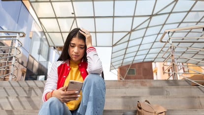 Condenan a Sony a pagar el móvil de sustitución que un cliente tuvo que comprar después de gastarse 700 euros en un terminal defectuoso