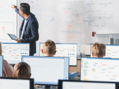 Descubre herramientas digitales para potenciar y mejorar la enseñanza en la era digital