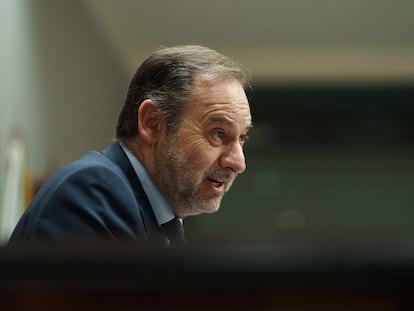 José Luis Ábalos, este lunes en la comisión de investigación del Parlamento de Canarias sobre la compra de material sanitario en la pandemia.