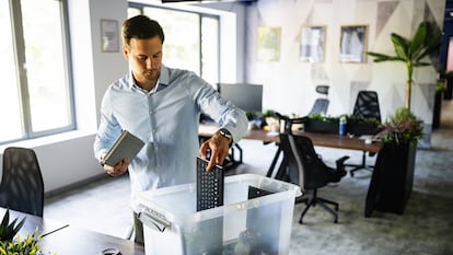 La justicia anula el despido de un directivo que se negó a trabajar durante una baja médica