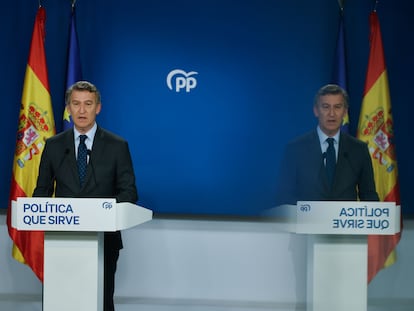 El presidente del Partido Popular Alberto Núñez Feijóo, durante la rueda de prensa en la sede de su partido en Madrid.