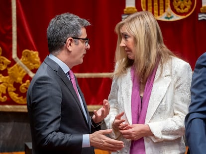 El ministro de la Presidencia, Relaciones con las Cortes y Justicia, Félix Bolaños,  y la presidenta del Tribunal Supremo y del CGPJ, Isabel Perelló, en un acto en el Consejo.