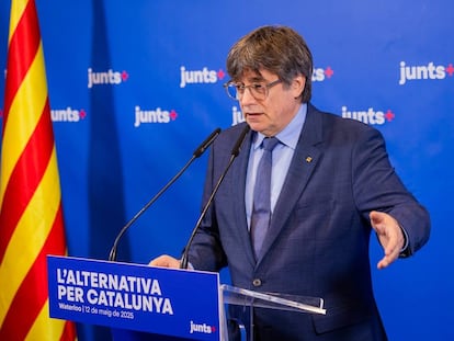 El presidente de Junts, Carles Puigdemont, durante una rueda de prensa en Waterloo (Bélgica). 