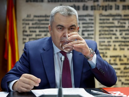 Santos Cerdán, en la comisión de investigación del 'caso Koldo' en el Senado, en abril de 2024.
