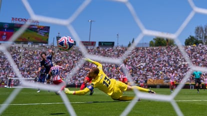 Vitinha marca el segundo gol del PSG, este domingo.