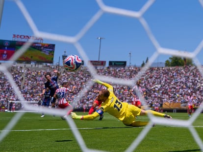 Vitinha marca el segundo gol del PSG ante el Atlético de Madrid este domingo.
